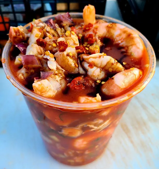 Mariscos El Maviri Picture 5