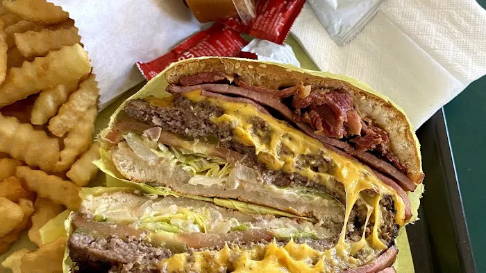 Burger Shoppe Picture 2