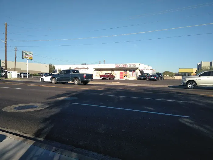 Dora's Kitchen Picture 1