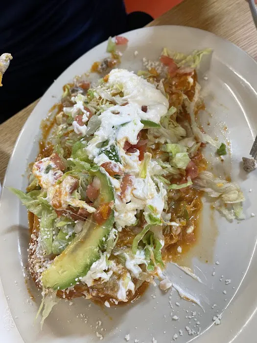 Dora's Kitchen Picture 4