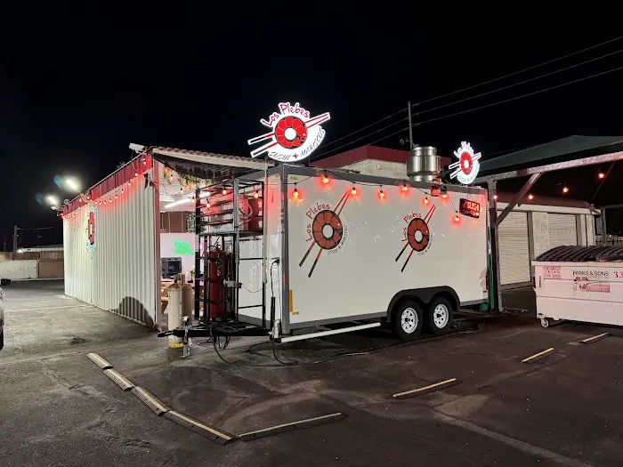 Sushi y mariscos los plebes Picture 5