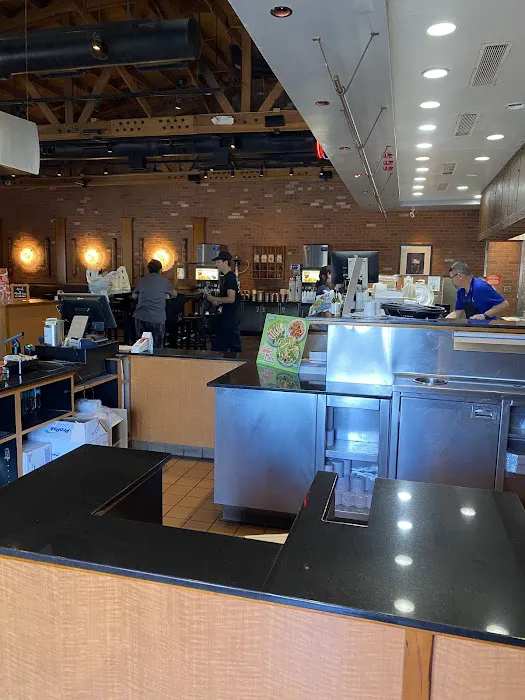 Pei Wei Asian Kitchen Picture 9