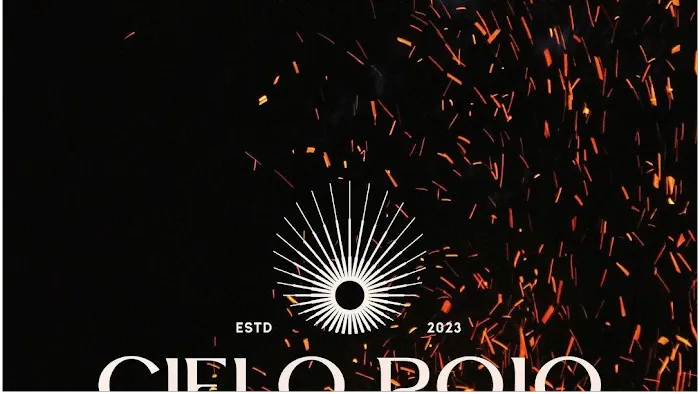 Cielo Rojo Picture 3