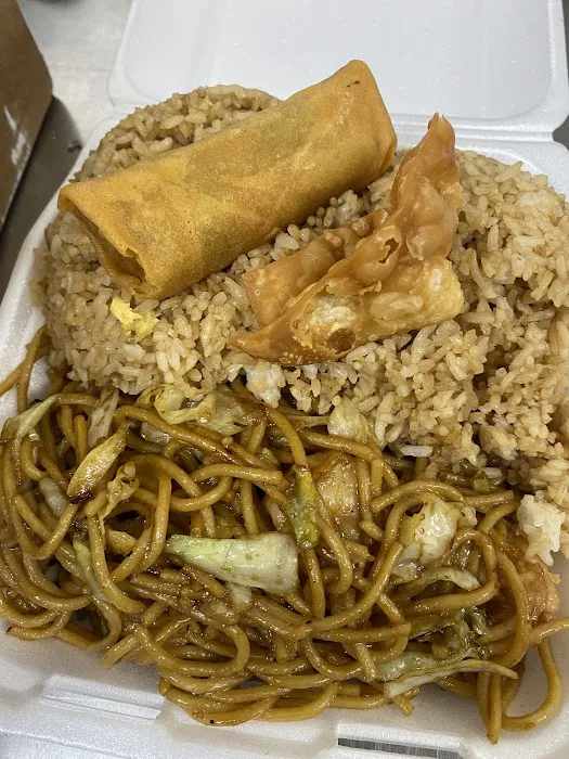 King Wong Chinese Food on 7th Street Picture 5