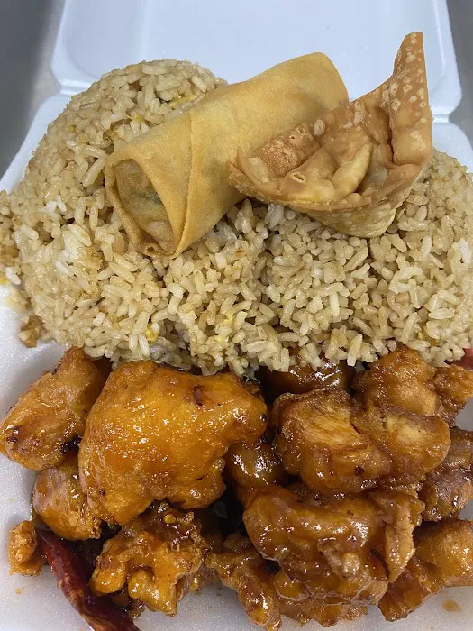 King Wong Chinese Food on 7th Street Picture 3