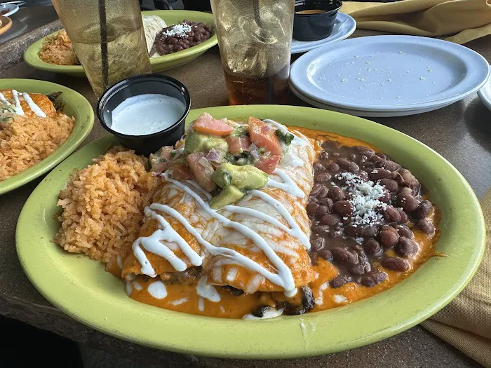 Cocina Madrigal Tacos + Tequila Picture 4