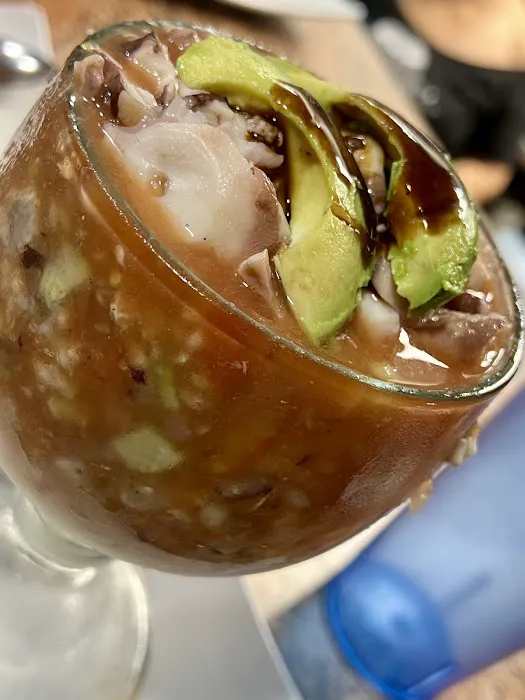 Mariscos Bahia de Guaymas Picture 8