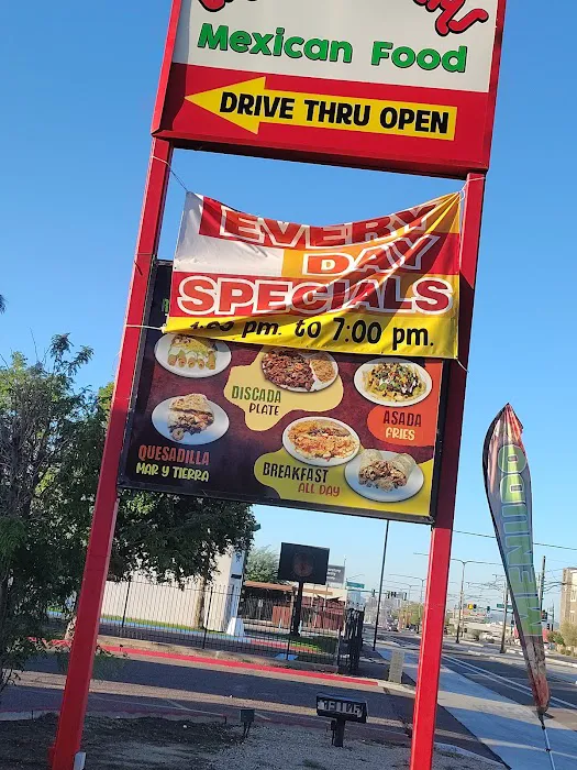 Las Gemelas Mexican Food - Central Picture 1