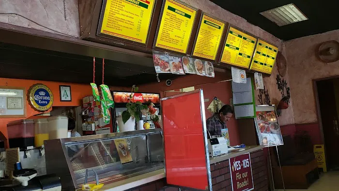 La Olmeca Restaurant Picture 2