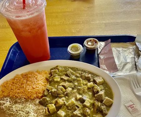 Los Pilares Restaurant