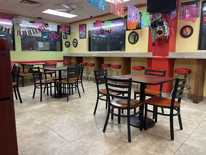 Taco mich & pizza Picture 10