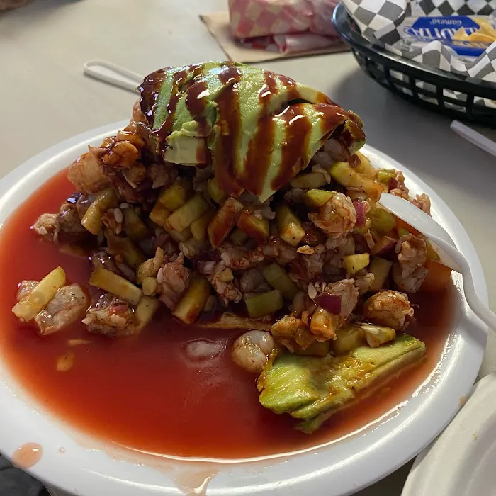 Mariscos El Yori Picture 5