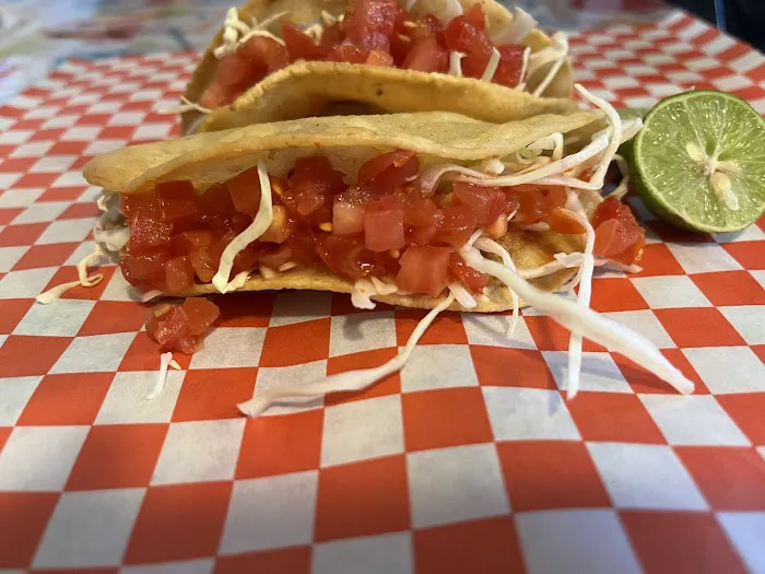 Tacos dorados y chimis el cuate Picture 10