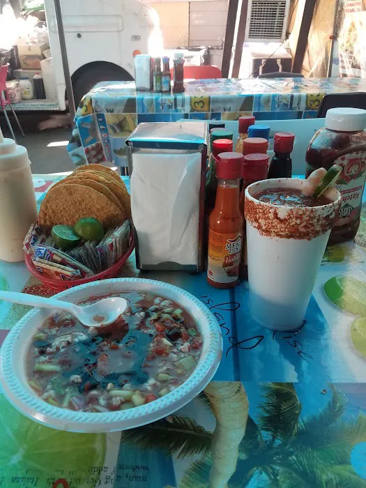 Mariscos La Palapa Picture 3