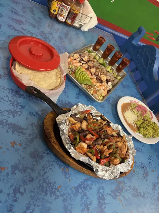 Tacos Mariscos Sinaloa Phoenix Picture 9