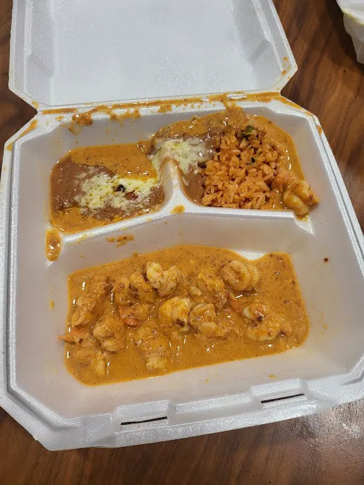 Tacos y Mariscos Sinaloa Picture 6