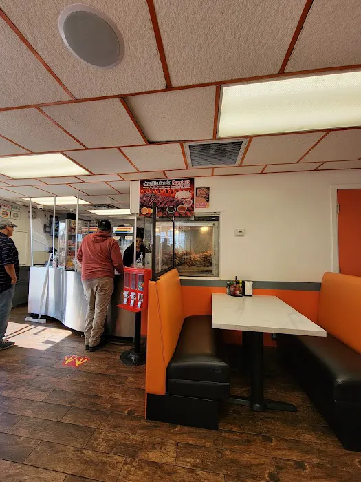 El Pollo Correteado Restaurant Picture 8