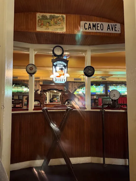 The Old Spaghetti Factory Picture 6