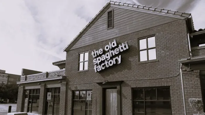 The Old Spaghetti Factory Picture 4
