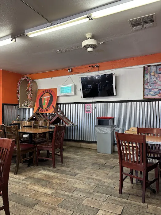 Tacos Huicho Picture 8