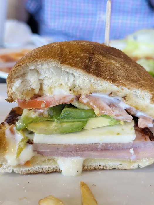 TEG Torta Shop - Tortas El Güero Picture 7