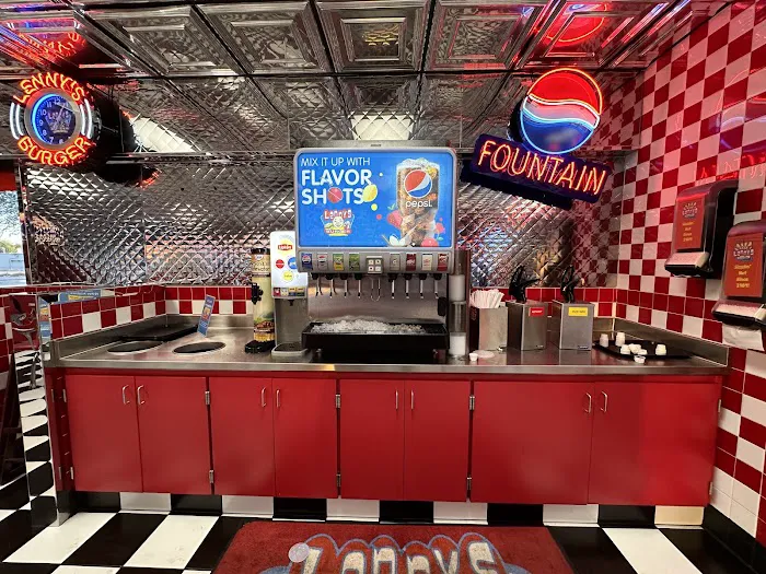 Lennys Burger Picture 10