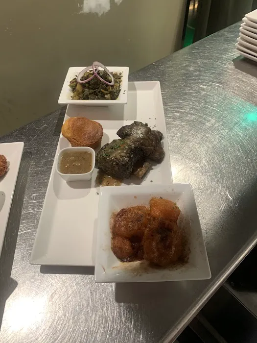 Sugarcane Lounge & Café Picture 8