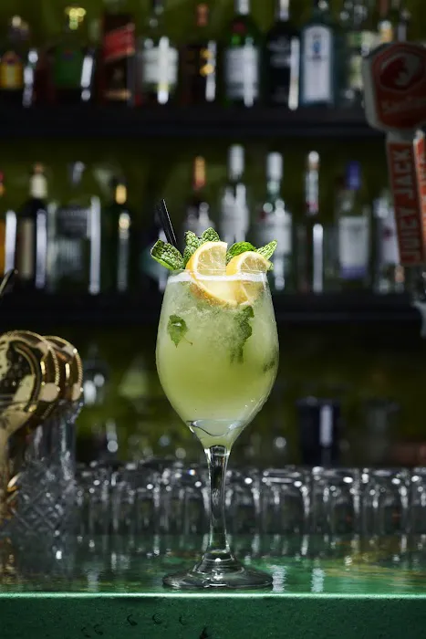 Sugarcane Lounge & Café Picture 3