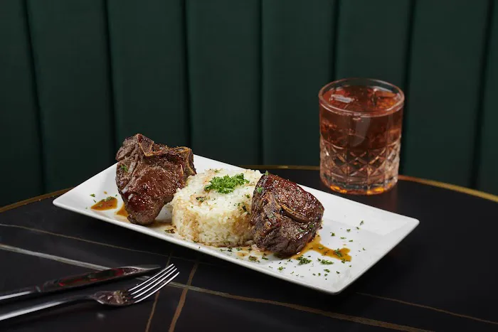 Sugarcane Lounge & Café Picture 1