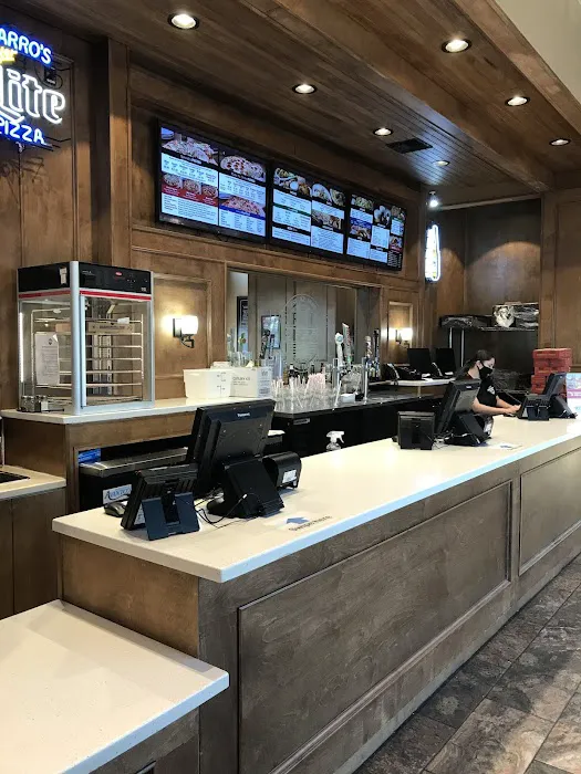 Barro's Pizza Picture 5