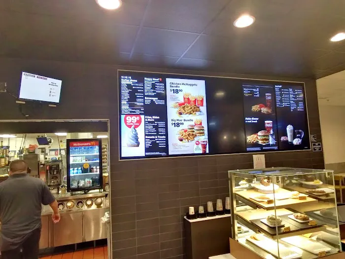 McDonald's Picture 3