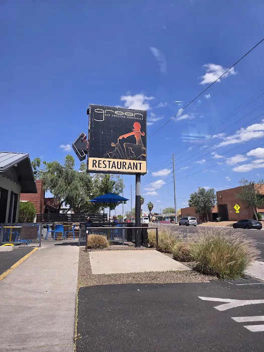 Green New American Vegetarian Picture 3