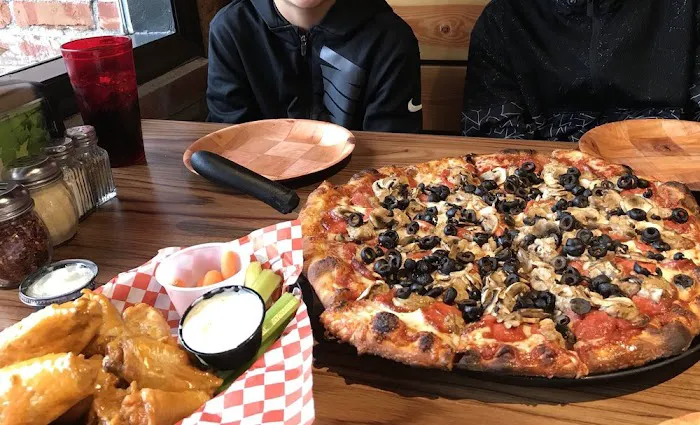 Arizona Authentic Pizza Picture 1