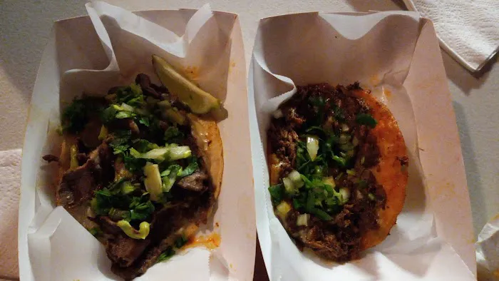 Jjs tacos Picture 3