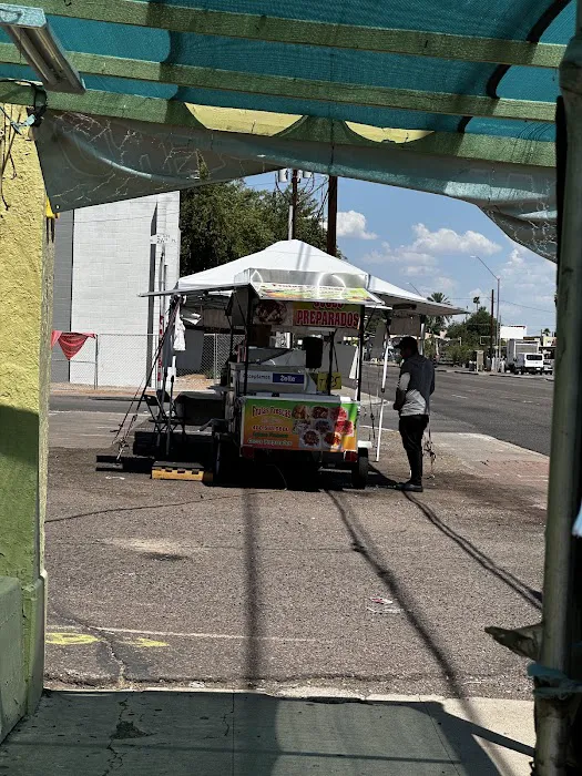 Aguas Frescas Y Fruitas Picture 2