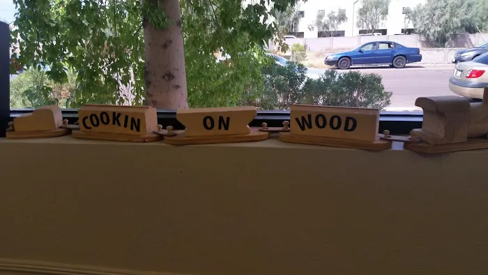 Cookin' On Wood Picture 4