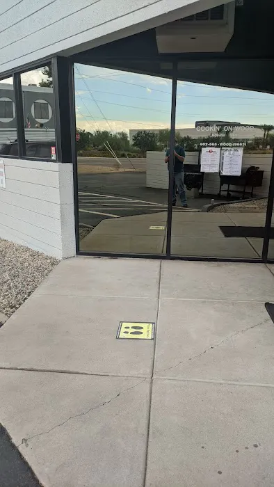 Cookin' On Wood Picture 7