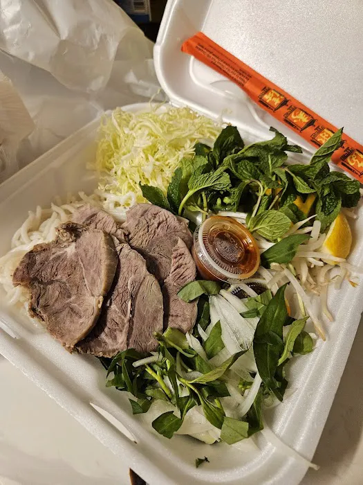 Que Huong Restaurant Picture 7