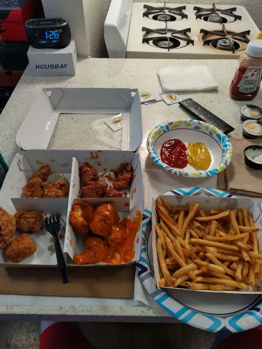 Buffalo Wild Wings 'GO' Picture 10