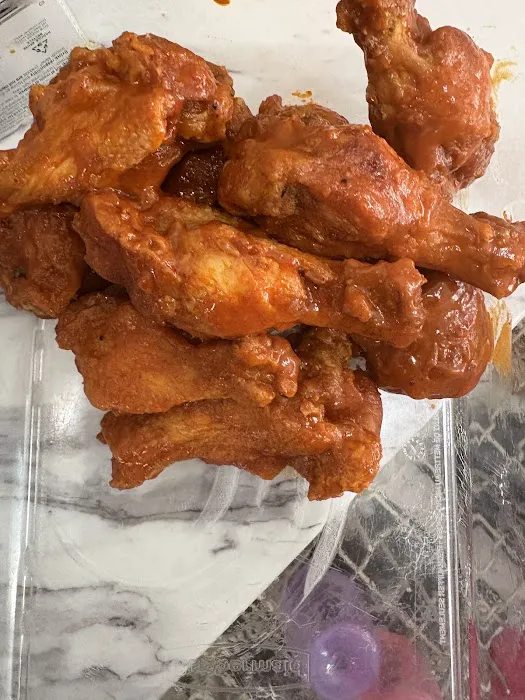 Buffalo Wild Wings 'GO' Picture 3