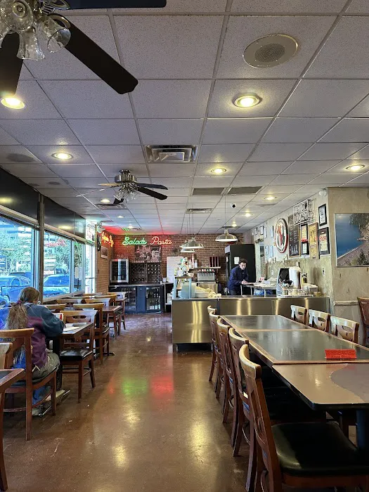 Pinos Pizza Al Centro Picture 8