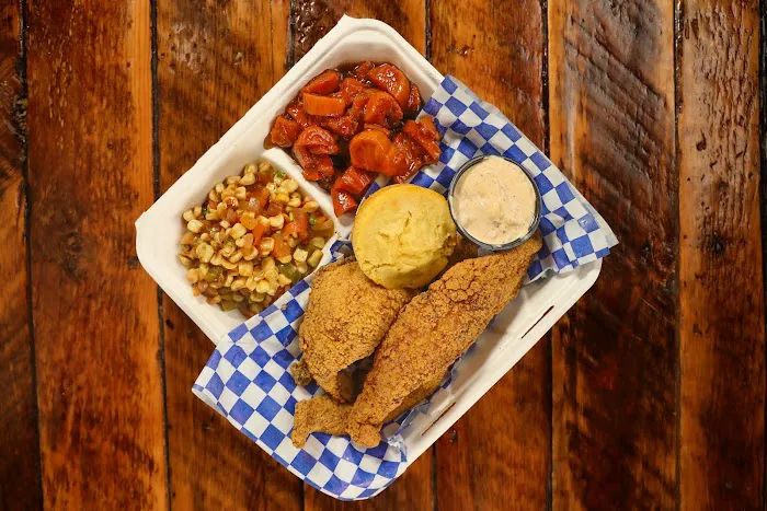 CC's on Central Picture 8