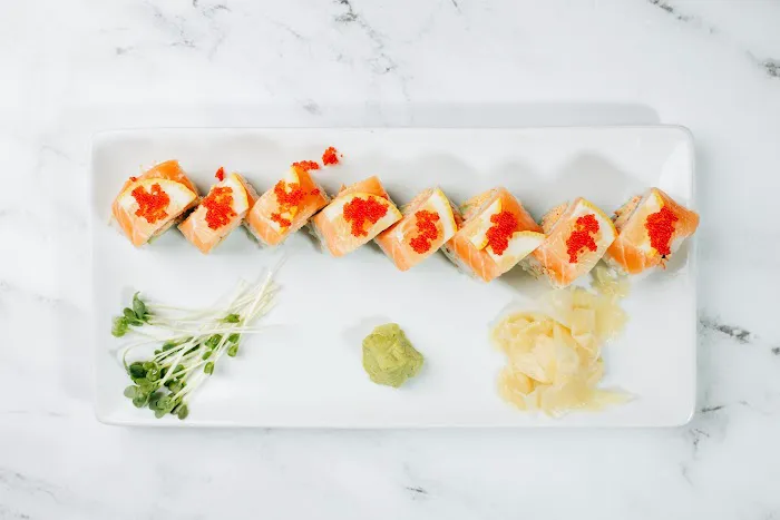 Vinsar's Lounge Asian and Indian Fusion Cuisine Picture 1