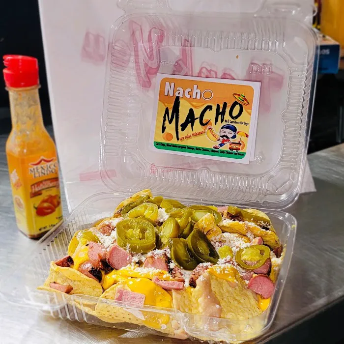 El Caprichoso Sonoran Hotdogs Picture 10