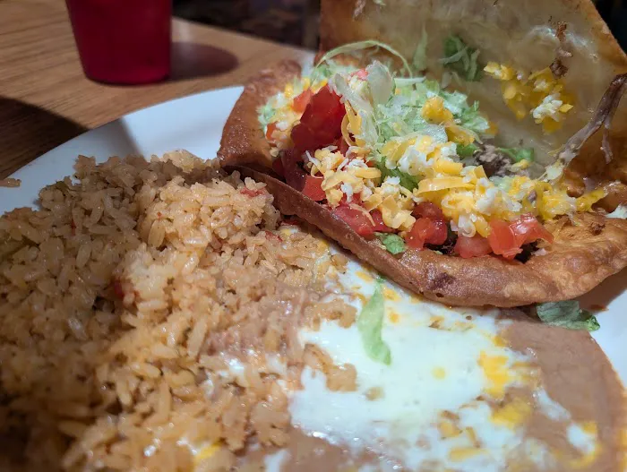 Garcia's Las Avenidas Picture 3