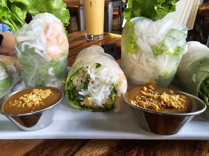 Rice Paper Vietnamese Restaurant Picture 2