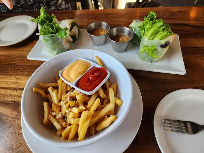 Rice Paper Vietnamese Restaurant Picture 4