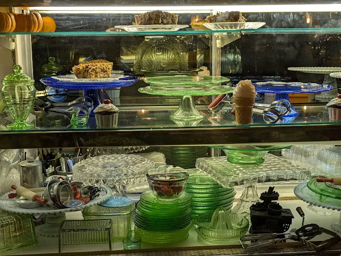 MacAlpine's Diner & Soda Fountain Picture 7