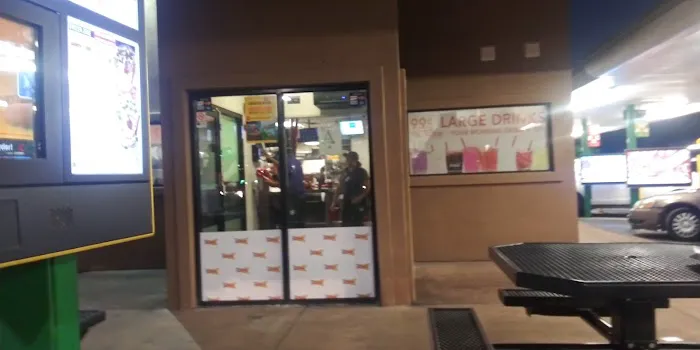 Sonic Drive-In Picture 5