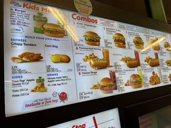 Sonic Drive-In Picture 10